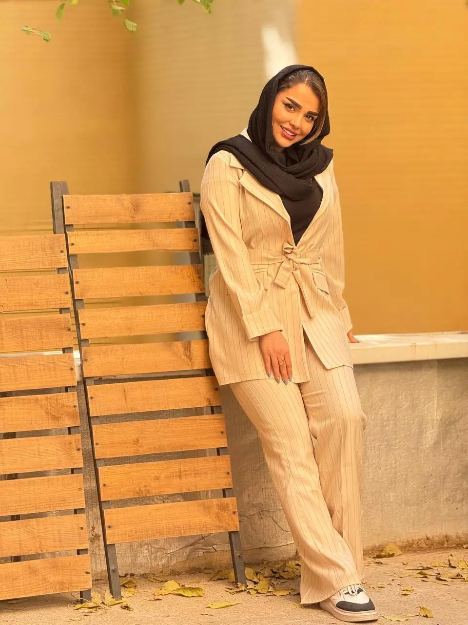 کت شلوار کمربندی